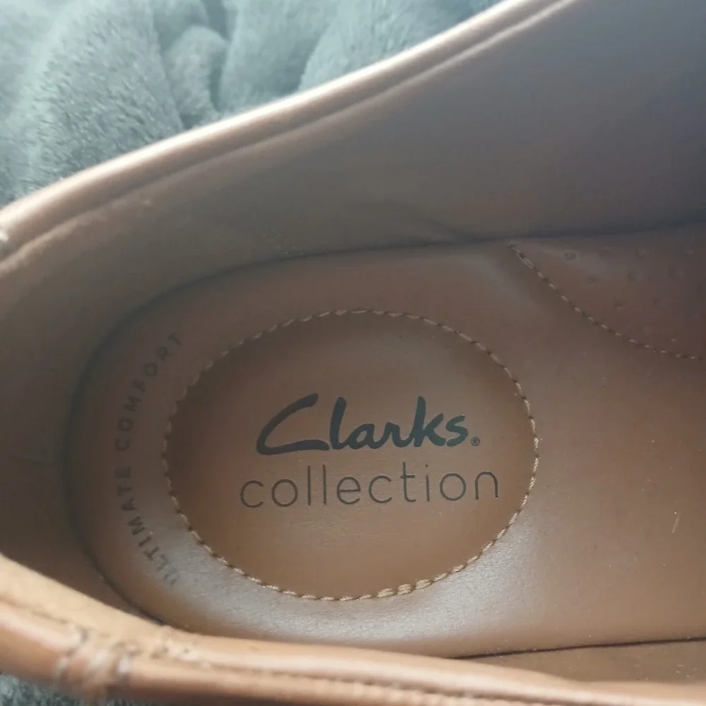 Clarks Oxford Shoes‎ 9 Tan Leather Cap Toe Ultimate Comfort Business Dress